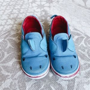 **SOLD ON X POST ** Vans shark slip on shoes